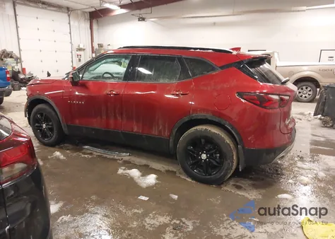 2021 Chevrolet Blazer Awd 2Lt from USA, damaged, VIN 3GNKBHR49MS545711